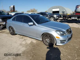 2013 Mercedes-Benz C 300 Sport with VIN WDDGF8AB9DA756931, listed as a Copart auction lot 80746344 with 86,982 mi miles and Salvage title. Bid and sale history available at DreamBid. Image 4.