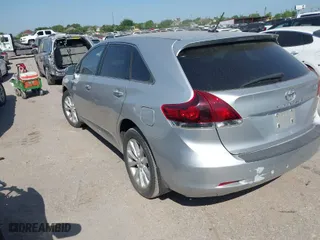 2013 Toyota Venza LE with VIN 4T3ZA3BB7DU080502, listed as a IAAI auction lot 42018590 with 261,377 mi miles. Bid and sale history available at carsss.com. Image 3.