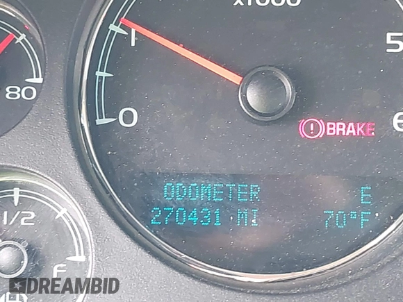 2010 Chevrolet Suburban LT z VIN 1GNUKJE30AR262500, wystawiony jako IAAI lot #42082813 z przebiegiem 270 431 mil mil oraz . Historia ofert i sprzedaży dostępna na DreamBid. Obrazek 15.