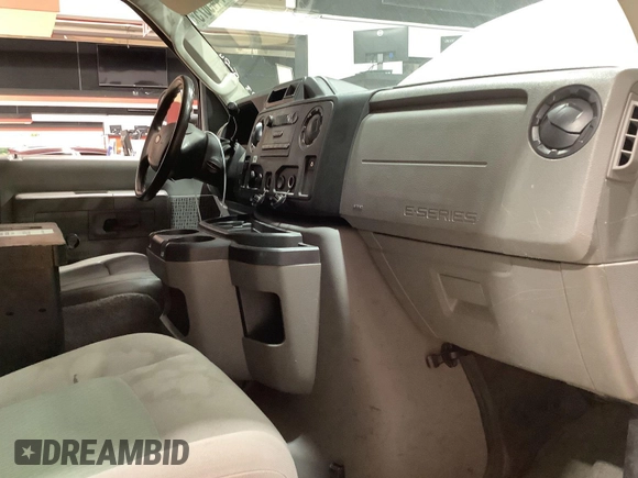 2013 Ford Econoline Cargo Commercial with VIN 1FTNE1EW9DDA61968, listed as a IAAI auction lot 42643038 with 121,719 mi miles and . Bid and sale history available at DreamBid. Image 30.