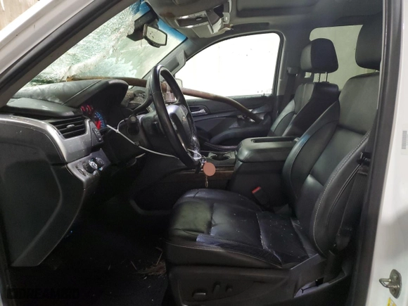 2019 Chevrolet Tahoe LT with VIN 1GNSKBKC3KR307481, listed as a Copart auction lot 82666844 with 106,309 mi miles and Salvage Title. Bid and sale history available at carsss.com. Image 7.