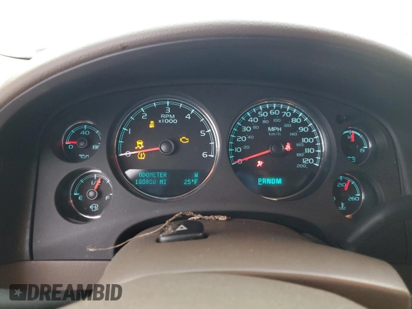 2013 Chevrolet Suburban LTZ with VIN 1GNSCKE04DR184212, listed as a Copart auction lot 89162685 with 180,808 mi miles and Salvage Title. Bid and sale history available at carsss.com. Image 9.