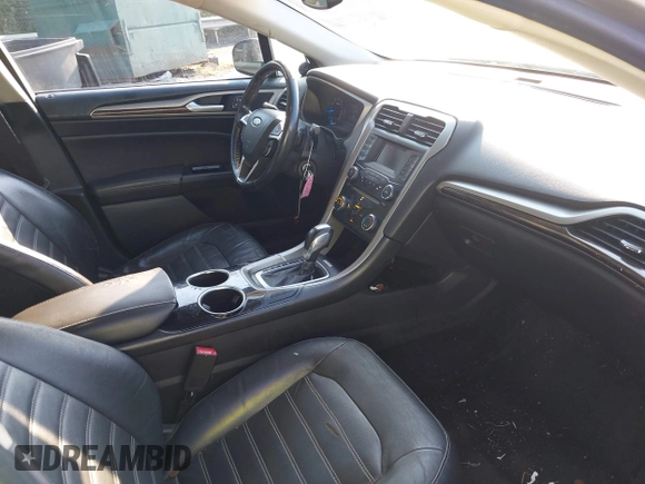 2013 Ford Fusion SE with VIN 3FA6P0H96DR274436, listed as a IAAI auction lot 42602958 with 239,224 mi miles and . Bid and sale history available at DreamBid. Image 5.