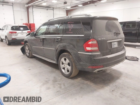 2011 Mercedes-Benz GL-Class GL 450 with VIN 4JGBF7BE2BA737203, listed as a IAAI auction lot 41364607 with 133,921 mi miles. Bid and sale history available at carsss.com. Image 3.