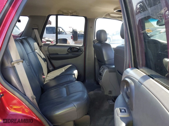 2002 Chevrolet TrailBlazer LS with VIN 1GNDT13SX22139403, listed as a IAAI auction lot 41862016 with 141,018 mi miles. Bid and sale history available at carsss.com. Image 8.