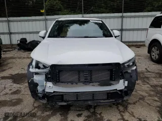 2020 Volvo XC40 Momentum with VIN YV4162UK0L2324064, listed as a Copart auction lot 63430203 with 13,931 mi miles. Bid and sale history available at carsss.com. Image 5.