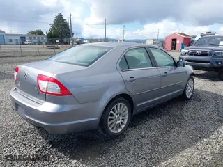 2006 Mercury Milan Premier with VIN 3MEHM08166R615793, listed as a IAAI auction lot 41819034 with 225,756 mi miles. Bid and sale history available at carsss.com. Image 4.