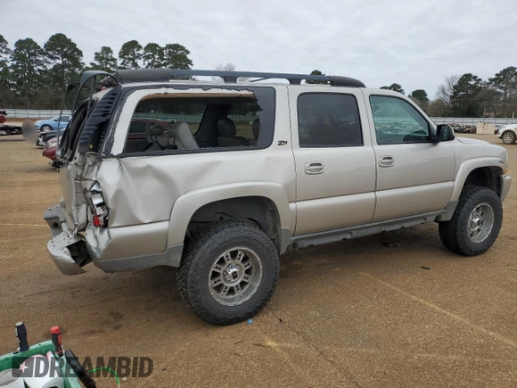 2004 Chevrolet Suburban Z71 with VIN 3GNFK16ZX4G126102, listed as a Copart auction lot 41761465 with 0 mi miles and Salvage Title. Bid and sale history available at carsss.com. Image 3.