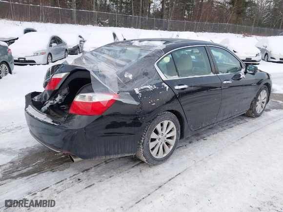 2015 Honda Accord Sedan EX-L with VIN 1HGCR2F89FA162936, listed as a IAAI auction lot 41932167 with 125,646 mi miles. Bid and sale history available at carsss.com. Image 4.