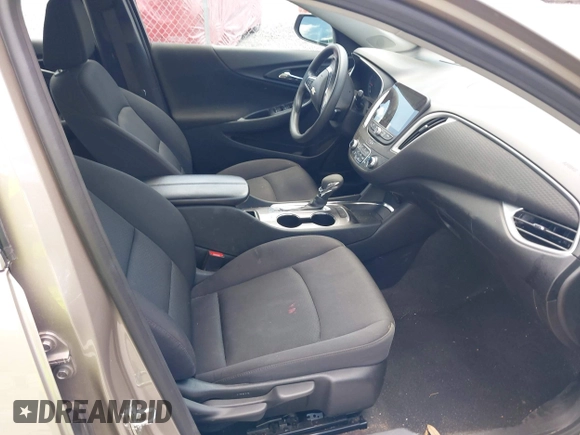2024 Chevrolet Malibu LT with VIN 1G1ZD5ST2RF138514, listed as a IAAI auction lot 42191535 with 34,048 mi miles and . Bid and sale history available at DreamBid. Image 5.