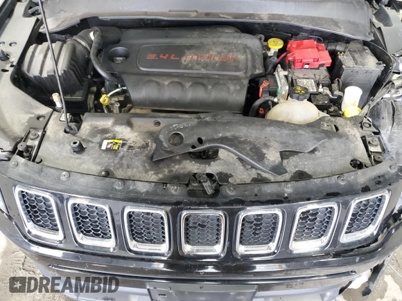 2020 Jeep Compass Latitude с VIN 3C4NJDBB6LT143339, выставлен на аукционе Copart как лот 82661534 с пробегом 70 047 миль миль и Списание • Salvage title. История ставок и продаж доступна на DreamBid. Изображение 12.