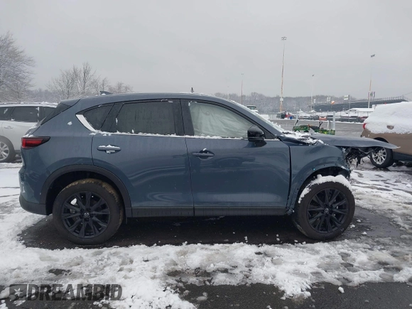 2024 Mazda CX-5 2.5 S Carbon Edition with VIN JM3KFBCL3R0421255, listed as a IAAI auction lot 41555197 with 4,134 mi miles. Bid and sale history available at carsss.com. Image 13.