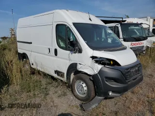 2023 Ram ProMaster Cargo with VIN 3C6LRVCG5PE585594, listed as a Copart auction lot 71337814 with 13,650 mi miles and Salvage Title. Bid and sale history available at DreamBid. Image 4.