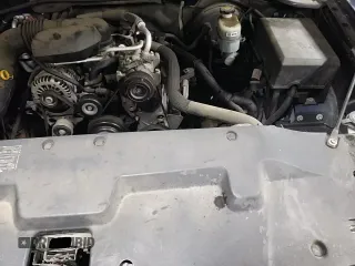 2011 Chevrolet Silverado 1500 Work Truck z VIN 1GCNKPEX6BZ238030, wystawiony jako Copart lot #84924114 z przebiegiem 130 346 mil mil oraz Szkoda całkowita • Salvage title. Historia ofert i sprzedaży dostępna na DreamBid. Obrazek 13.
