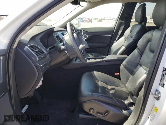 2020 Volvo XC90 Momentum with VIN YV4A221K1L1568151, listed as a Copart auction lot 74944304 with 41,233 mi miles and Salvage Title. Bid and sale history available at DreamBid. Image 7.