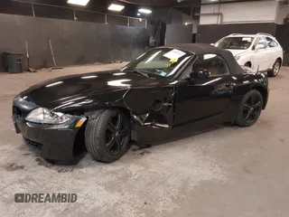 2008 BMW Z4 3.0si with VIN 4USBU53528LX04769, listed as a IAAI auction lot 42039757 with 113,500 mi miles and . Bid and sale history available at DreamBid. Image 18.