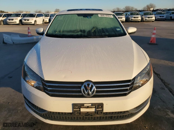 2013 Volkswagen Passat SE w/Sunroof with VIN 1VWBH7A35DC085891, listed as a Copart auction lot 86818924 with 155,101 mi miles and Salvage Title. Bid and sale history available at carsss.com. Image 5.