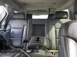 2019 Chevrolet Suburban LT with VIN 1GNSKHKC6KR202548, listed as a Copart auction lot 60195714 with 156,087 mi miles and Salvage Title. Bid and sale history available at DreamBid. Image 10.