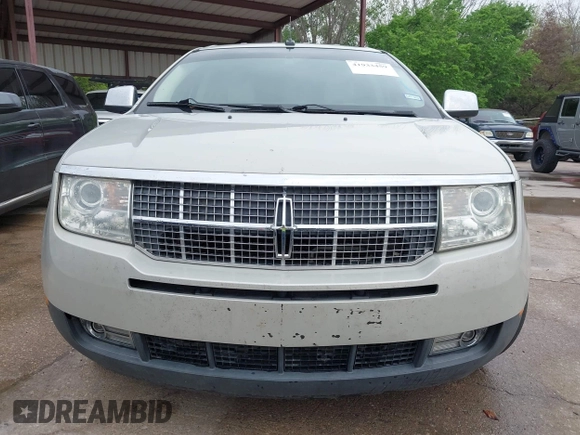 2007 Lincoln MKX with VIN 2LMDU88C27BJ06705, listed as a IAAI auction lot 41933459 with 208,246 mi miles. Bid and sale history available at carsss.com. Image 12.