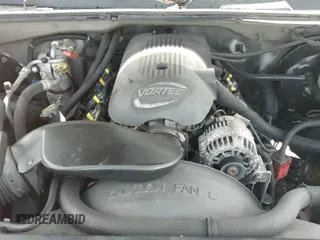2001 Chevrolet Silverado 1500 LS z VIN 2GCEK19T711106812, wystawiony jako IAAI lot #41469220 z przebiegiem 355 263 mil mil oraz . Historia ofert i sprzedaży dostępna na DreamBid. Obrazek 12.