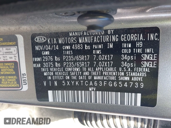 2015 Kia Sorento LX with VIN 5XYKTCA63FG654739, listed as a IAAI auction lot 42081544 with 121,024 mi miles. Bid and sale history available at carsss.com. Image 9.
