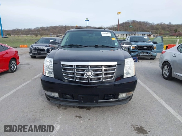 2007 Cadillac Escalade z VIN 1GYFK63837R424460, wystawiony jako IAAI lot #41859862 z przebiegiem 138 690 mil mil oraz . Historia ofert i sprzedaży dostępna na DreamBid. Obrazek 12.