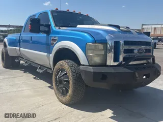 2008 Ford Super Duty F-350 DRW XL with VIN 1FTWW33R18EB36544, listed as a Copart auction lot 53727335 with 208,038 mi miles and Clean Title. Bid and sale history available at carsss.com. Image 1.