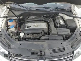 2012 Volkswagen Eos Komfort с VIN WVWBW7AH0CV005114, выставлен на аукционе Copart как лот 58971525 с пробегом 120 428 миль миль и Чистый • Clean title. История ставок и продаж доступна на DreamBid. Изображение 11.