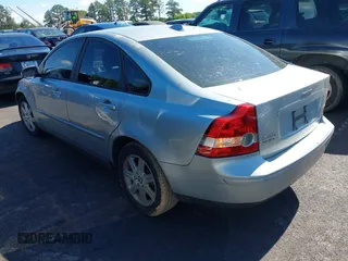 2007 Volvo S40 2.4L z VIN YV1MS382172296495, wystawiony jako IAAI lot #42197332 z przebiegiem 156 627 mil mil oraz . Historia ofert i sprzedaży dostępna na DreamBid. Obrazek 3.