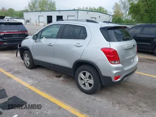 2020 Chevrolet Trax LT with VIN 3GNCJPSB3LL107513, listed as a IAAI auction lot 42276450 with 54,260 mi miles and . Bid and sale history available at DreamBid. Image 3.