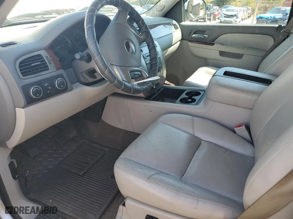 2013 GMC Sierra 1500 SLT with VIN 3GTP2WE70DG210472, listed as a Copart auction lot 70811604 with 111,002 mi miles and Salvage Title. Bid and sale history available at carsss.com. Image 7.