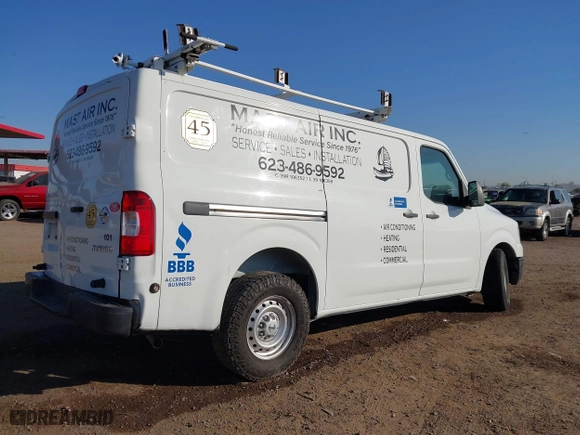 2016 Nissan NV SV with VIN 1N6BF0KM4GN812662, listed as a IAAI auction lot 42007066 with 143,856 mi miles. Bid and sale history available at carsss.com. Image 4.