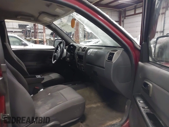 2004 Chevrolet Colorado LS Z71 with VIN 1GCDT196048190573, listed as a IAAI auction lot 41344064 with 292,346 mi miles. Bid and sale history available at carsss.com. Image 5.