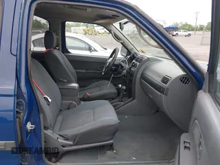 2004 Nissan Xterra XE z VIN 5N1ED28Y04C628897, wystawiony jako IAAI lot #42274436 z przebiegiem 181 159 mil mil oraz . Historia ofert i sprzedaży dostępna na DreamBid. Obrazek 5.