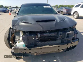 2019 Dodge Charger SRT Hellcat z VIN 2C3CDXL91KH653718, wystawiony jako Copart lot #61051635 z przebiegiem 40 421 mil mil oraz Szkoda całkowita • Salvage title. Historia ofert i sprzedaży dostępna na DreamBid. Obrazek 5.