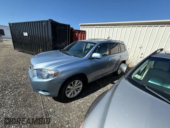 2008 Toyota Highlander Hybrid with VIN JTEEW41A782005632, listed as a Copart auction lot 50327245 with 394,338 mi miles and Clean Title. Bid and sale history available at carsss.com. Image 2.