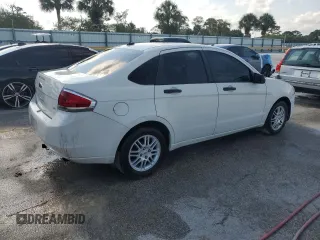 2010 Ford Focus SE with VIN 1FAHP3FN1AW168723, listed as a Copart auction lot 53871655 with 226,703 mi miles and Salvage Title. Bid and sale history available at DreamBid. Image 3.