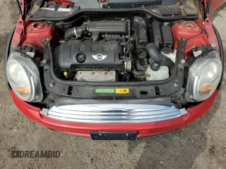 2010 MINI Hardtop с VIN WMWMF3C52ATZ65125, выставлен на аукционе Copart как лот 57271795 с пробегом Не указан миль и Чистый • Clean title. История ставок и продаж доступна на DreamBid. Изображение 11.