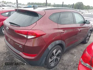 2016 Hyundai Tucson Limited z VIN KM8J3CA27GU114492, wystawiony jako IAAI lot #42361906 z przebiegiem 105 061 mil mil oraz . Historia ofert i sprzedaży dostępna na DreamBid. Obrazek 4.