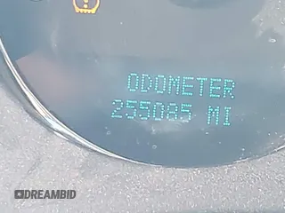 2009 Chevrolet Avalanche LTZ z VIN 3GNEC120X9G196285, wystawiony jako IAAI lot #42330652 z przebiegiem 255 085 mil mil oraz . Historia ofert i sprzedaży dostępna na DreamBid. Obrazek 7.