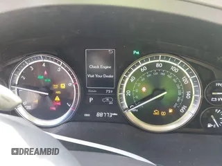 2017 Lexus LX 570 z VIN JTJHY7AX4H4243313, wystawiony jako IAAI lot #41738205 z przebiegiem 88 773 mil mil oraz . Historia ofert i sprzedaży dostępna na DreamBid. Obrazek 7.