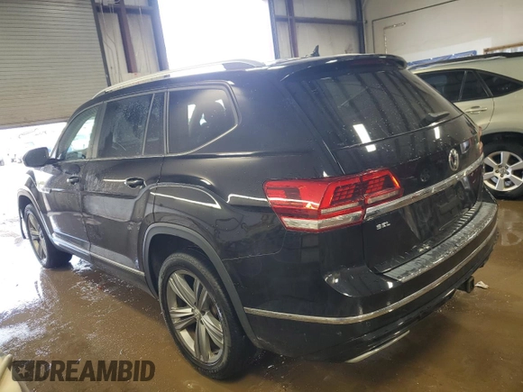 2019 Volkswagen Atlas SEL R-Line with VIN 1V2RR2CA6KC564779, listed as a Copart auction lot 52622765 with 52,615 mi miles and Salvage title. Bid and sale history available at DreamBid. Image 2.