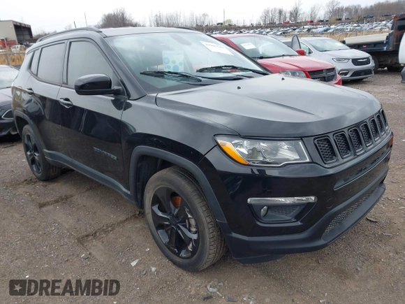 2018 Jeep Compass Altitude with VIN 3C4NJDBB3JT453154, listed as a IAAI auction lot 41967510 with Not Provided miles and . Bid and sale history available at carsss.com. Image 1.