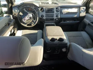 2016 Ford F-250 Lariat z VIN 1FT7W2BT6GEB60509, wystawiony jako Copart lot #46490975 z przebiegiem 162 282 mil mil oraz Szkoda całkowita • Salvage title. Historia ofert i sprzedaży dostępna na DreamBid. Obrazek 8.