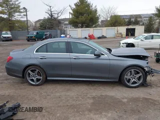 2018 Mercedes-Benz E 300 with VIN WDDZF4JB2JA342094, listed as a IAAI auction lot 41556822 with 71,630 mi miles and . Bid and sale history available at DreamBid. Image 13.