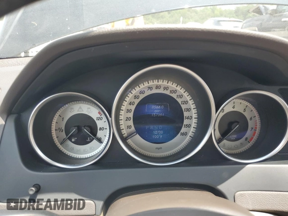 2013 Mercedes-Benz C 300 Sport with VIN WDDGF8AB2DR294620, listed as a Copart auction lot 64180025 with 157,351 mi miles and Clean title. Bid and sale history available at DreamBid. Image 9.