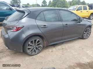 2021 Toyota Corolla Hatchback XSE with VIN JTNC4MBE0M3117174, listed as a IAAI auction lot 41885744 with 58,418 mi miles. Bid and sale history available at carsss.com. Image 4.