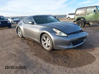 2011 Nissan 370Z Touring z VIN JN1AZ4EH1BM552296, wystawiony jako IAAI lot #41480609 z przebiegiem Nie podano mil oraz . Historia ofert i sprzedaży dostępna na DreamBid. Obrazek 1.