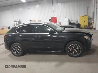 2020 Alfa Romeo Stelvio Ti z VIN ZASPAKBN5L7C91663, wystawiony jako IAAI lot #41816765 z przebiegiem 40 972 mil mil oraz . Historia ofert i sprzedaży dostępna na DreamBid. Obrazek 13.