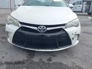 2015 Toyota Camry XLE with VIN 4T1BF1FK6FU081797, listed as a IAAI auction lot 41994718 with 68,899 mi miles. Bid and sale history available at carsss.com. Image 6.